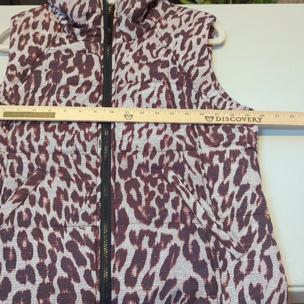 CAbi, Juliet animal print puffer vest. Medium